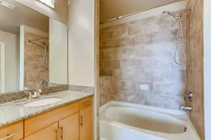 360 Nueces St, Austin, TX 78701 - Photo 18