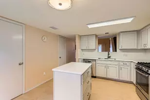 4513 Sidereal Dr, Austin, TX 78727 - Photo 10