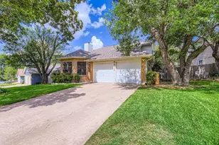 4513 Sidereal Dr, Austin, TX 78727 - Photo 2