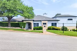 102 Paragon Ct, Lakeway, TX 78734 - Photo 1