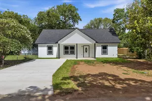 [Address not provided], Smithville, TX 78957 - Photo 1
