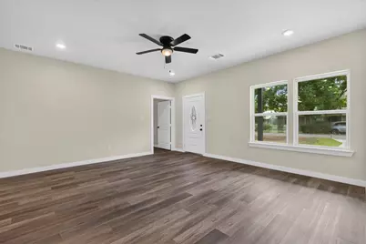 [Address not provided], Smithville, TX 78957 - Photo 8