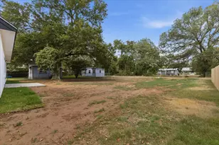 [Address not provided], Smithville, TX 78957 - Photo 36