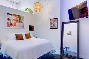 2401 E 6th St, Austin, TX 78702 - Photo 22