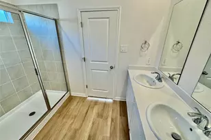 298 Texas Agate Dr, Kyle, TX 78640 - Photo 4