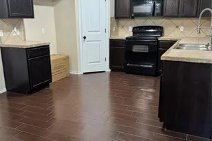 207 N College St, Georgetown, TX 78626 - Photo 6