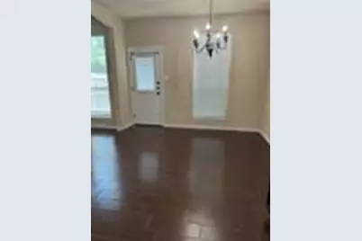 207 N College Street, Georgetown, TX 78626 - Photo 4