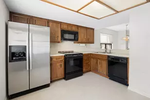 9518 Topridge Dr, Austin, TX 78750 - Photo 8