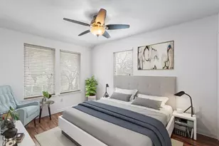 201 E 35th St, Austin, TX 78705 - Photo 16