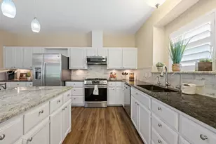 606 Explorer, Lakeway, TX 78734 - Photo 8