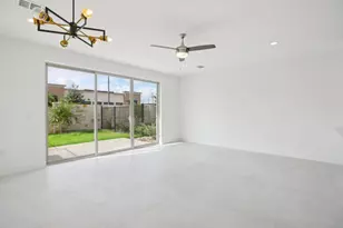 302 Tesla Cir, Austin, TX 78681 - Photo 10