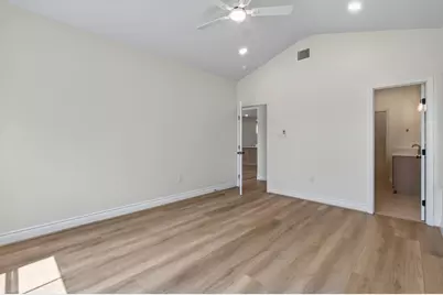 362 Stagecoach Trail, San Marcos, TX 78666 - Photo 18