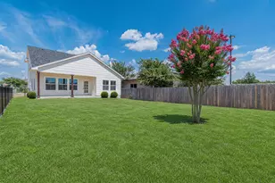 362 Stagecoach Trail, San Marcos, TX 78666 - Photo 4