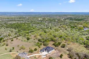 305 Running Brook Trail, Spicewood, TX 78669 - Photo 8