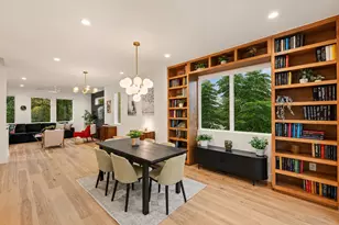 1007 E 15th St, Austin, TX 78702 - Photo 6
