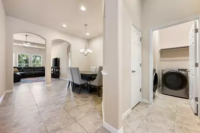 8113 Cannon Court, Lago Vista, TX 78645 - Photo 12