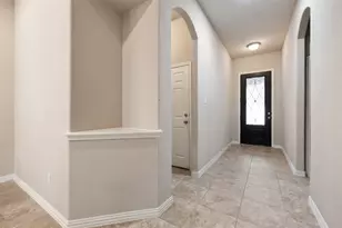 8113 Cannon Ct, Lago Vista, TX 78645 - Photo 10