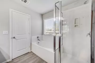 704 Mitchell Drive, Hutto, TX 78634 - Photo 14