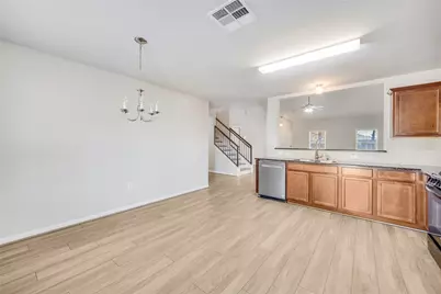 704 Mitchell Drive, Hutto, TX 78634 - Photo 10