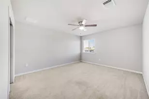 704 Mitchell Dr, Hutto, TX 78634 - Photo 24