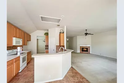 11112 Jockey Bluff Drive, Austin, TX 78748 - Photo 8