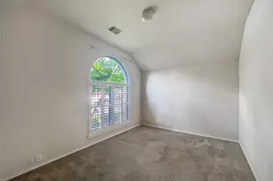 11112 Jockey Bluff Dr, Austin, TX 78748 - Photo 24