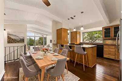 204 Los Altos Drive, Lakeway, TX 78734 - Photo 10