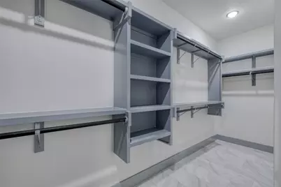 204 Washington Street, Elgin, TX 78621 - Photo 16