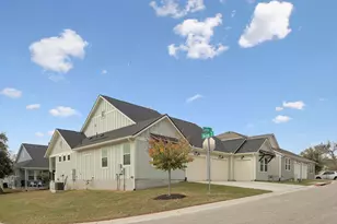 105 Lafitte Dr, San Marcos, TX 78666 - Photo 30