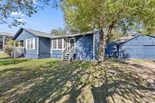 1202 E 29th St, Austin, TX 78722 - Photo 4