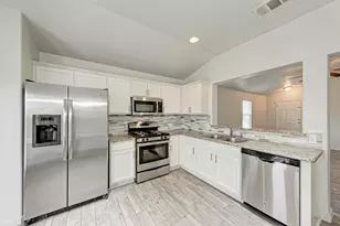 233 Wallops, Kyle, TX 78640 - Photo 12