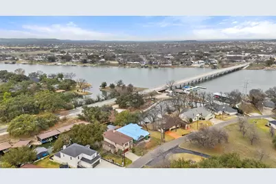 118 Bridgepoint Drive, Kingsland, TX 78639 - Photo 30