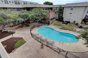 910 Duncan Ln, Austin, TX 78705 - Photo 20