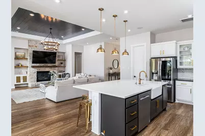 901 Clark Cove, Buda, TX 78610 - Photo 4