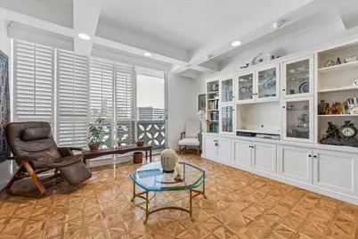 1801 Lavaca Street #6E, Austin, TX 78701 - Photo 2