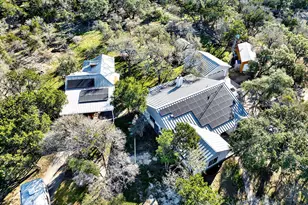 228 Deertrail Dr, San Marcos, TX 78666 - Photo 2