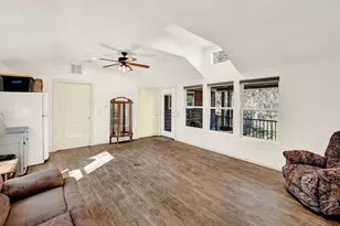 228 Deertrail Dr, San Marcos, TX 78666 - Photo 30