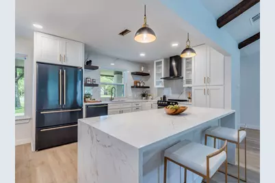 13505 Broadmeade Avenue, Austin, TX 78729 - Photo 12