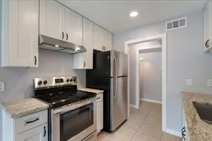 1703 Coronado Hills Dr, Austin, TX 78752 - Photo 8