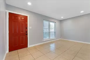 1703 Coronado Hills Dr, Austin, TX 78752 - Photo 4