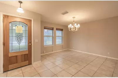 6905 Broad Brook Drive, Austin, TX 78747 - Photo 6