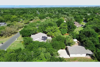 204 Mesa Drive, Georgetown, TX 78628 - Photo 38