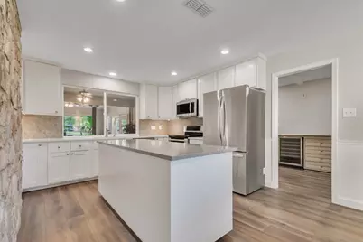 204 Mesa Drive, Georgetown, TX 78628 - Photo 10