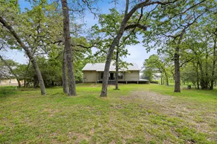 10959 Clyde Acord Rd, Franklin, TX 77856 - Photo 8
