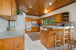 10959 Clyde Acord Rd, Franklin, TX 77856 - Photo 14