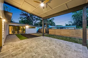 3007 Village Dr, Austin, TX 78731 - Photo 36