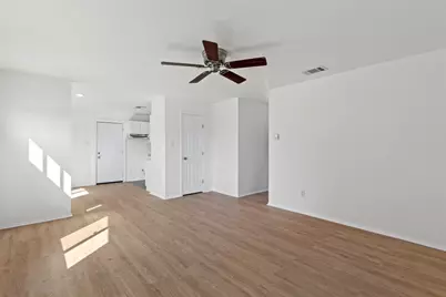 310 Barrhall Drive, Round Rock, TX 78664 - Photo 8