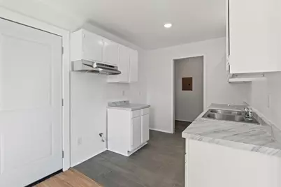 310 Barrhall Drive, Round Rock, TX 78664 - Photo 12