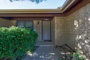 103 Lackey, Florence, TX 76527 - Photo 4