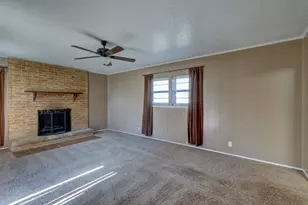 103 Lackey, Florence, TX 76527 - Photo 36